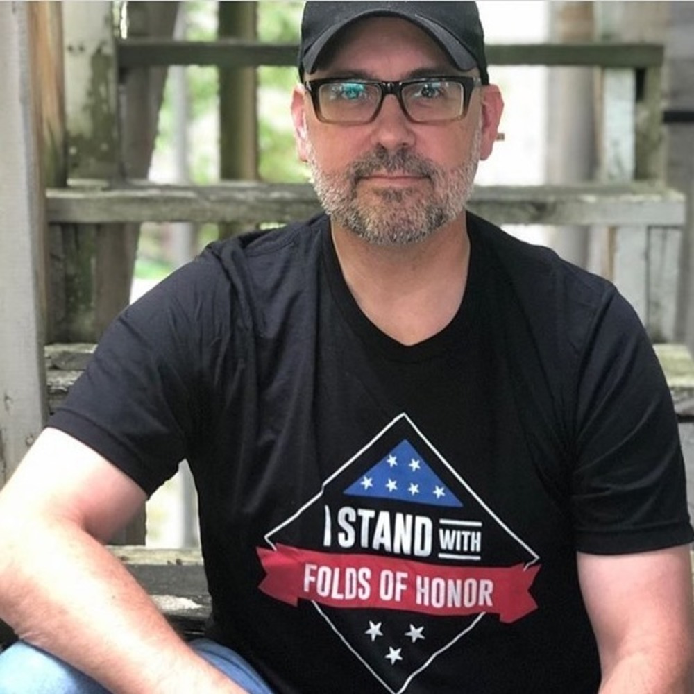 Meet your Posher, Clay